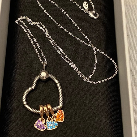 Pandora heart pendant with charms & necklace